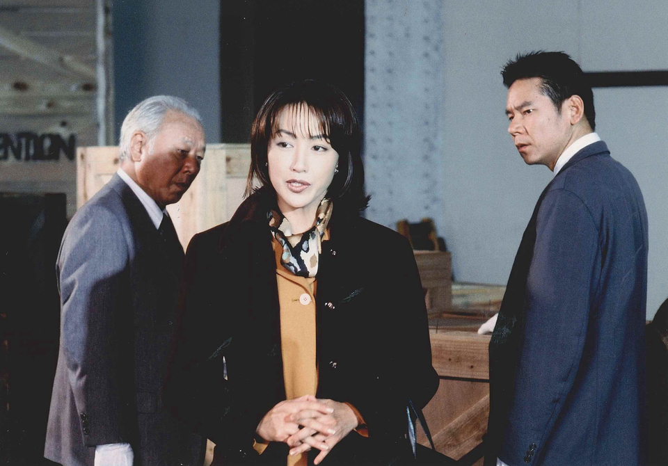 Amazon.co.jp: 女弁護士朝吹里矢子の事件簿 (エメラルド